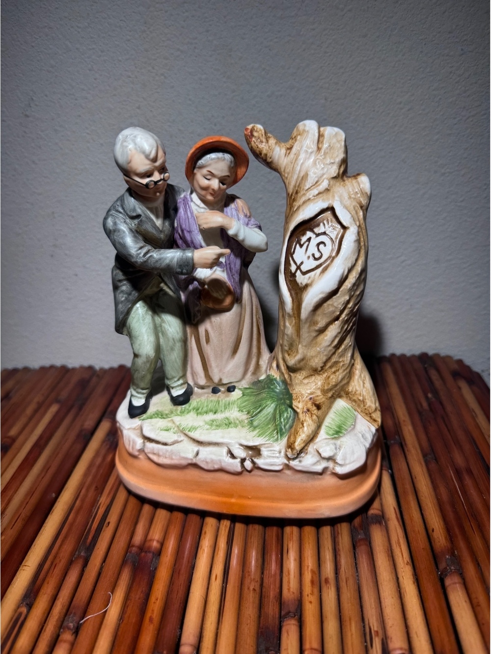 Vintage Sankyo M.S. Meeting Sweethearts Music Box Couple Figurine Japan Works